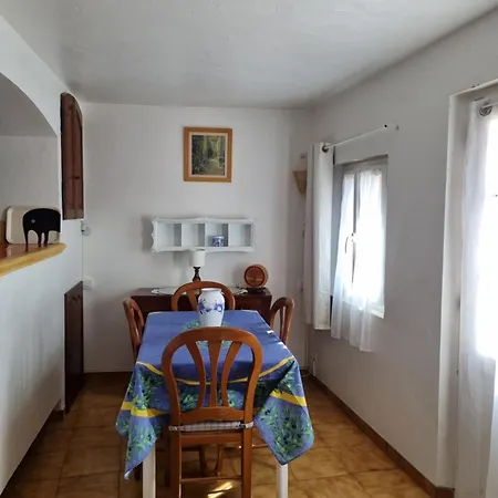 Bed & Breakfast Studio Grimaud