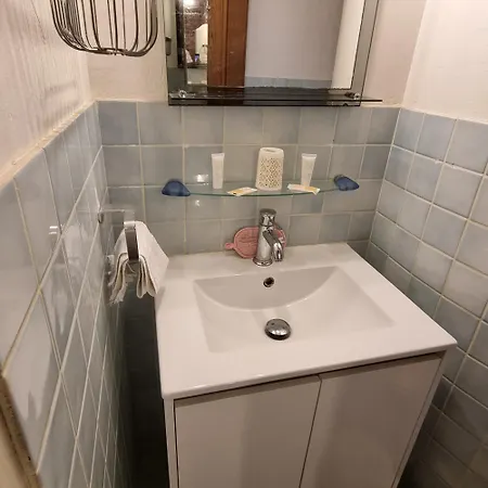Studio فندق مبيت وإفطار 3*